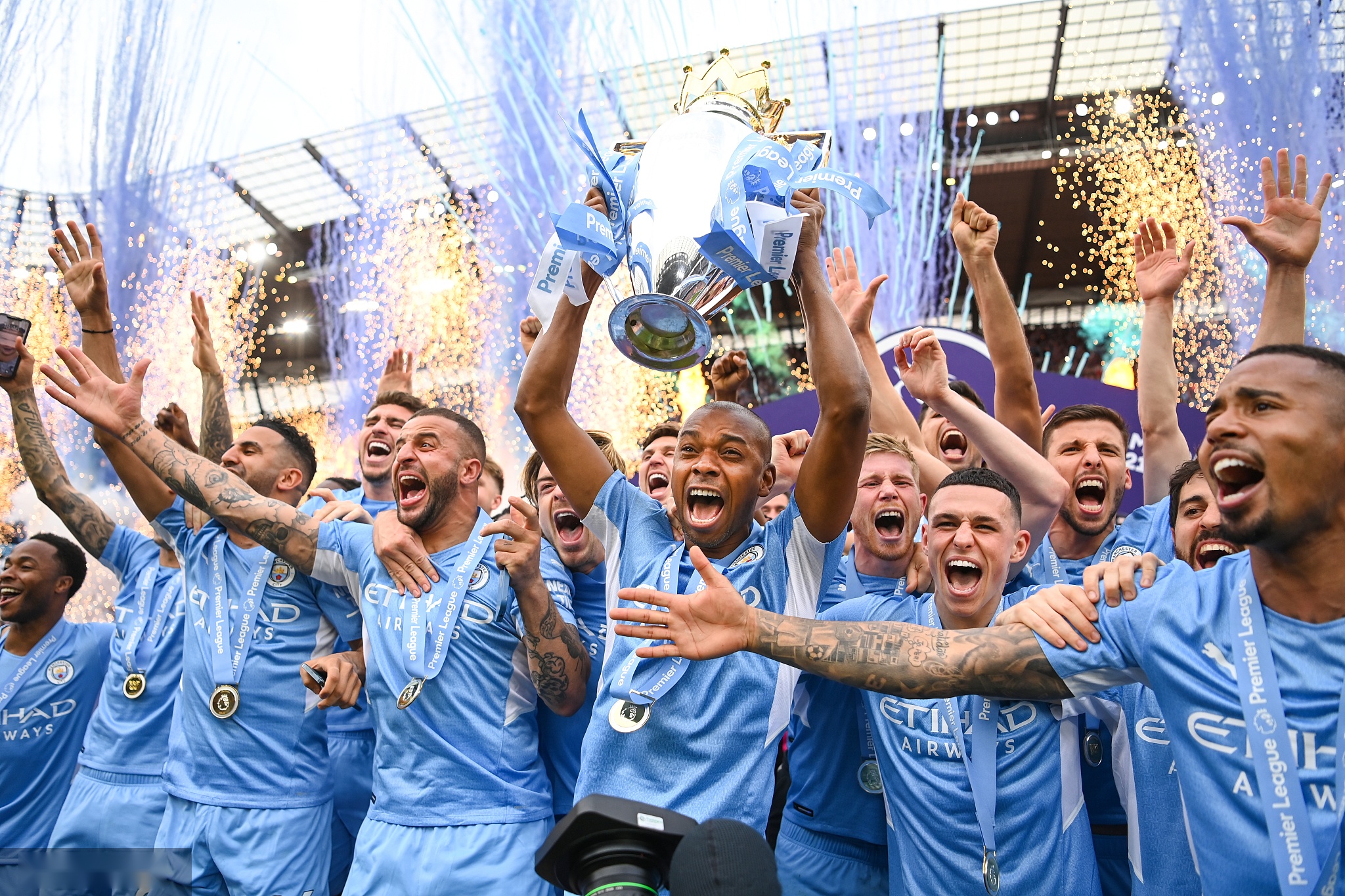 素融合的典 素融合的典